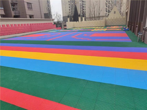 幼儿园悬浮地板工程2 幼儿园悬浮地板工程2