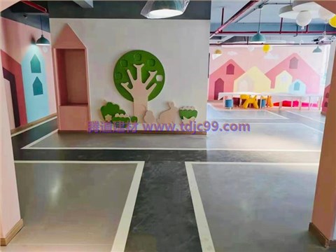 龙洲湾儿童活动区域地胶工程