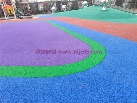 成都城投锦樾峰境EPDM运动场地工程