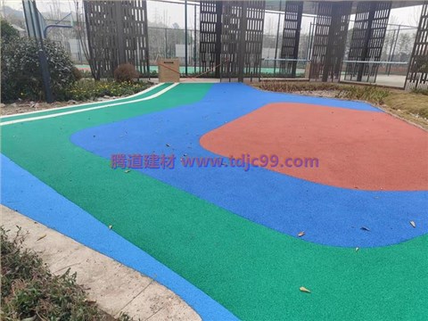 成都城投锦樾峰境EPDM运动场地工程