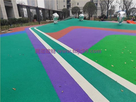 成都城投锦樾峰境EPDM运动场地工程