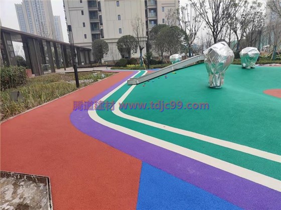 EPDM运动场地1