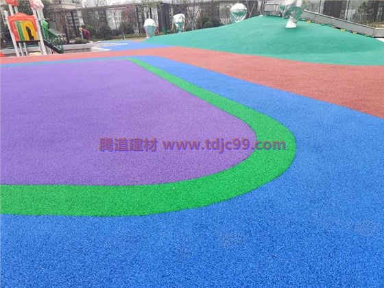 EPDM运动场地3
