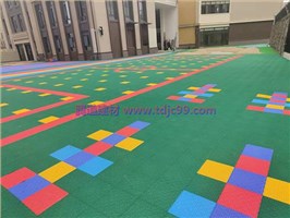巴南博琅郡幼儿园悬浮地板工程
