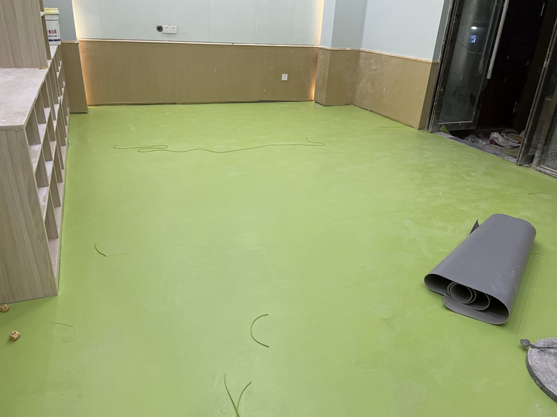 学校地胶2